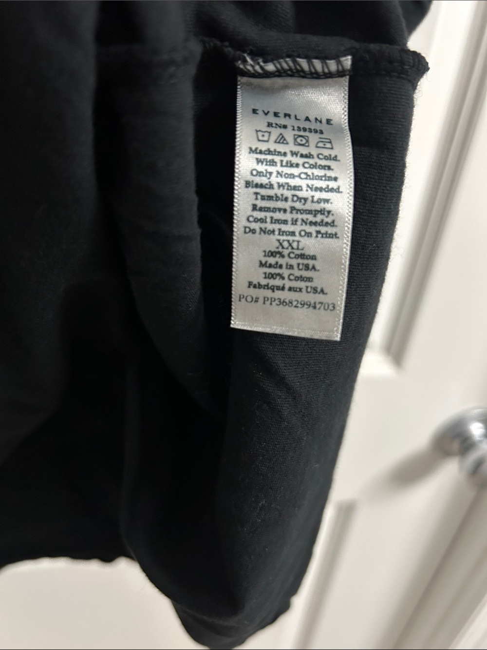 everlane - 100% human tee - Picture 3 of 4